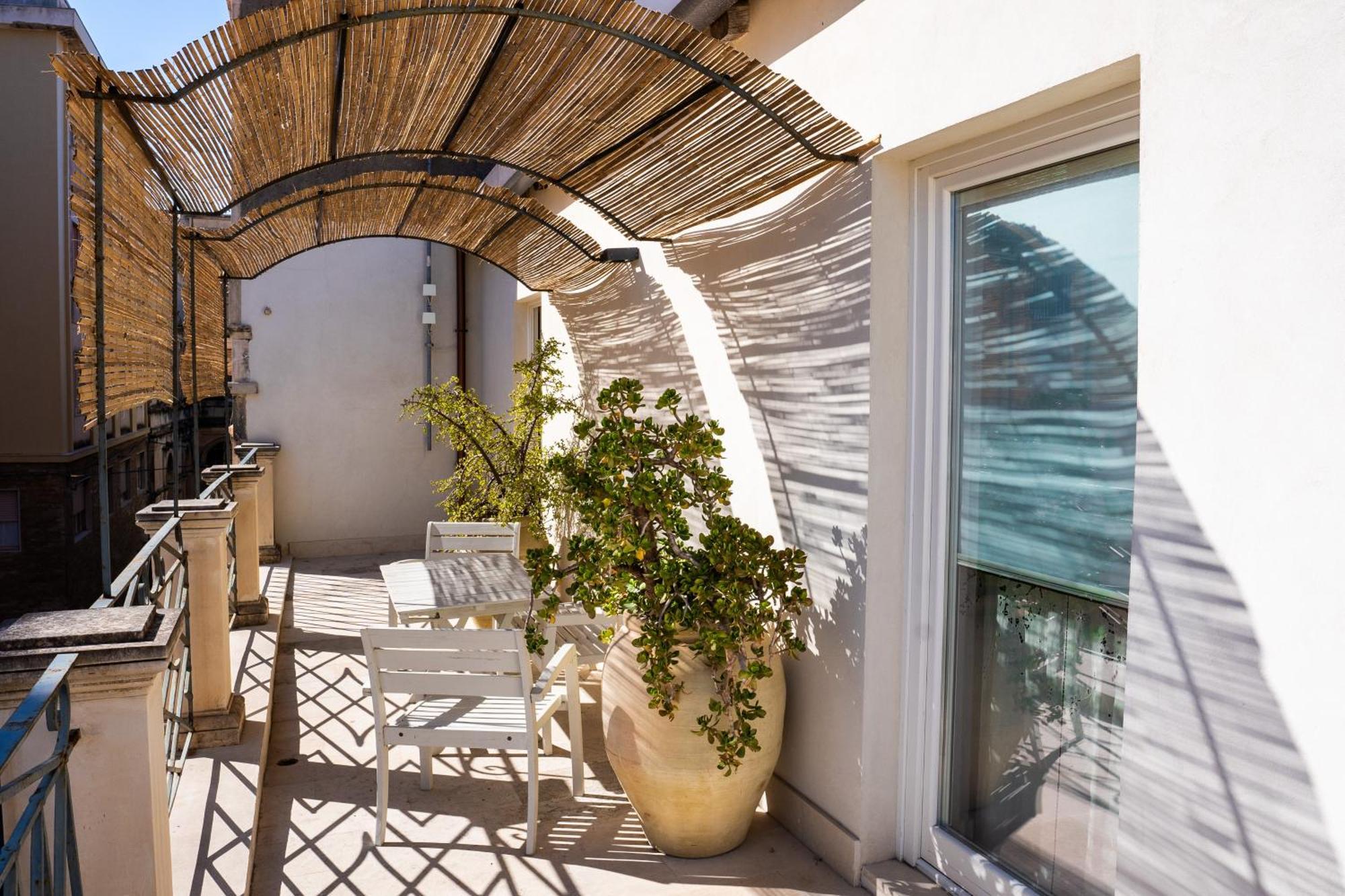 San Giuseppe Apartment Con Terrazza Сиракузы Экстерьер фото