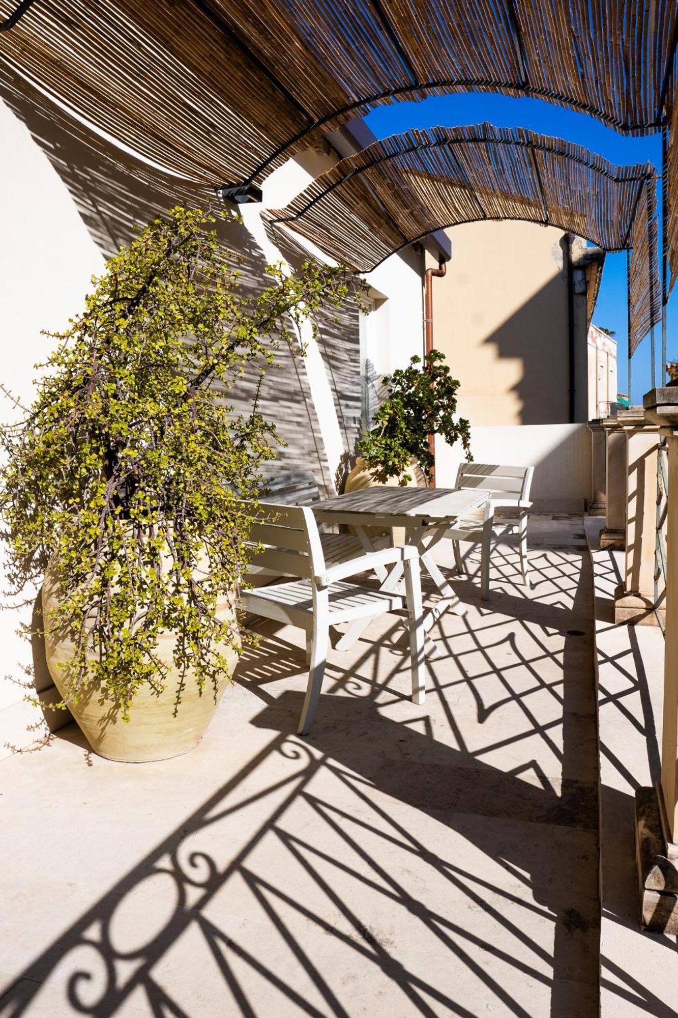San Giuseppe Apartment Con Terrazza Сиракузы Экстерьер фото